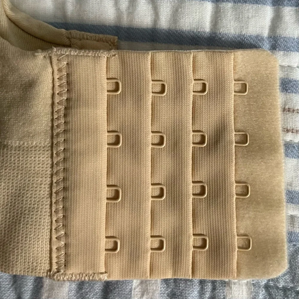 Shapermint/Truekind Lot Of 2 Wireless Bras - Picture 6 of 8